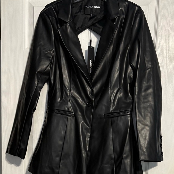 Sale! Fashion Nova Sleek Black Leather Blazer SOLD OUT!!! - Picture 5 of 10